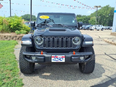 2025 Jeep Gladiator Mojave X