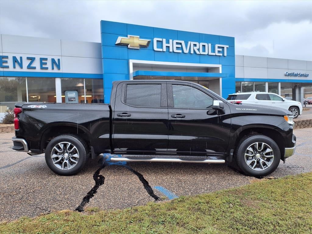 2022 Chevrolet Silverado 1500 LT (2FL)