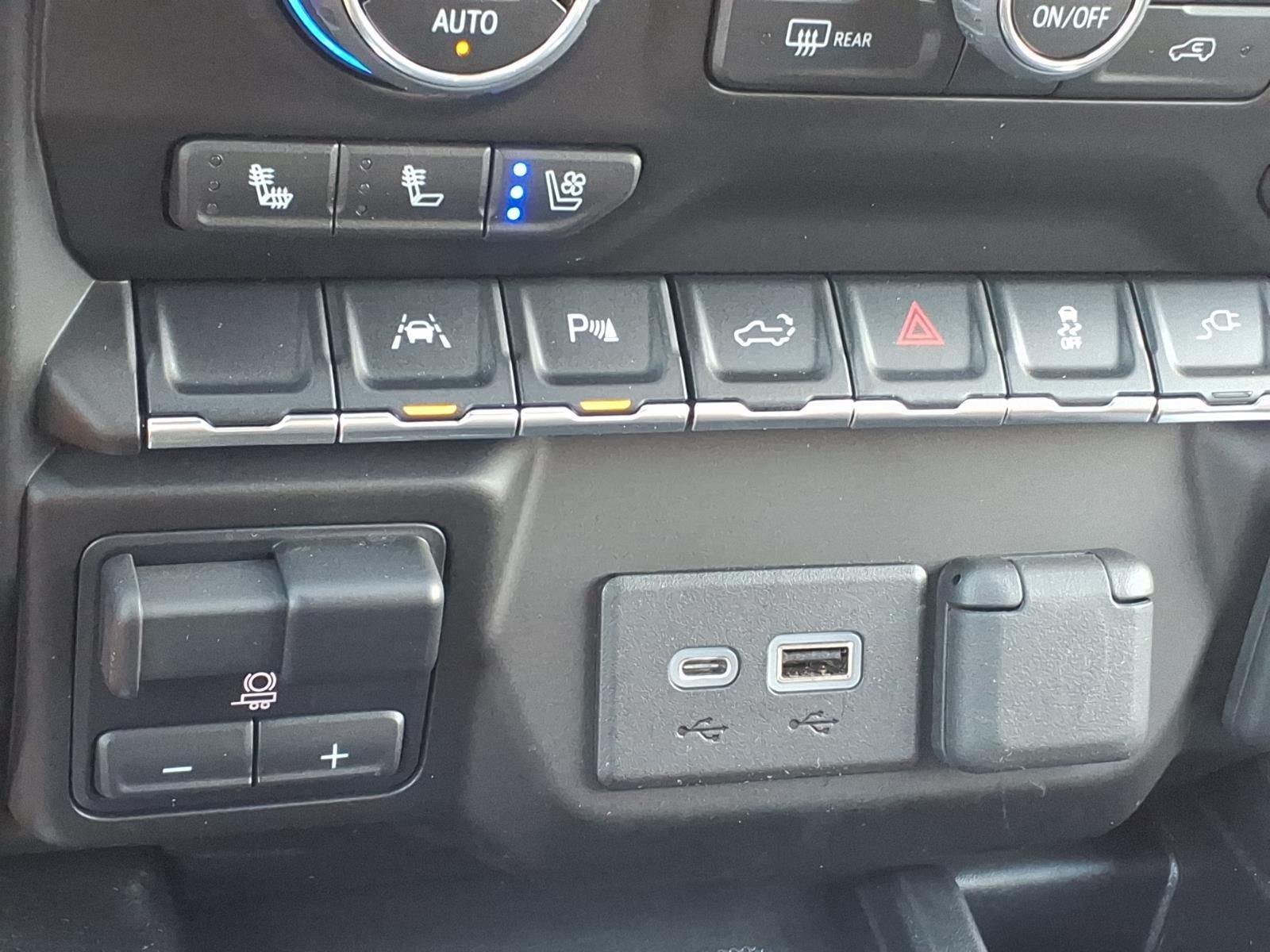 2022 Chevrolet Silverado 1500 LTD High Country
