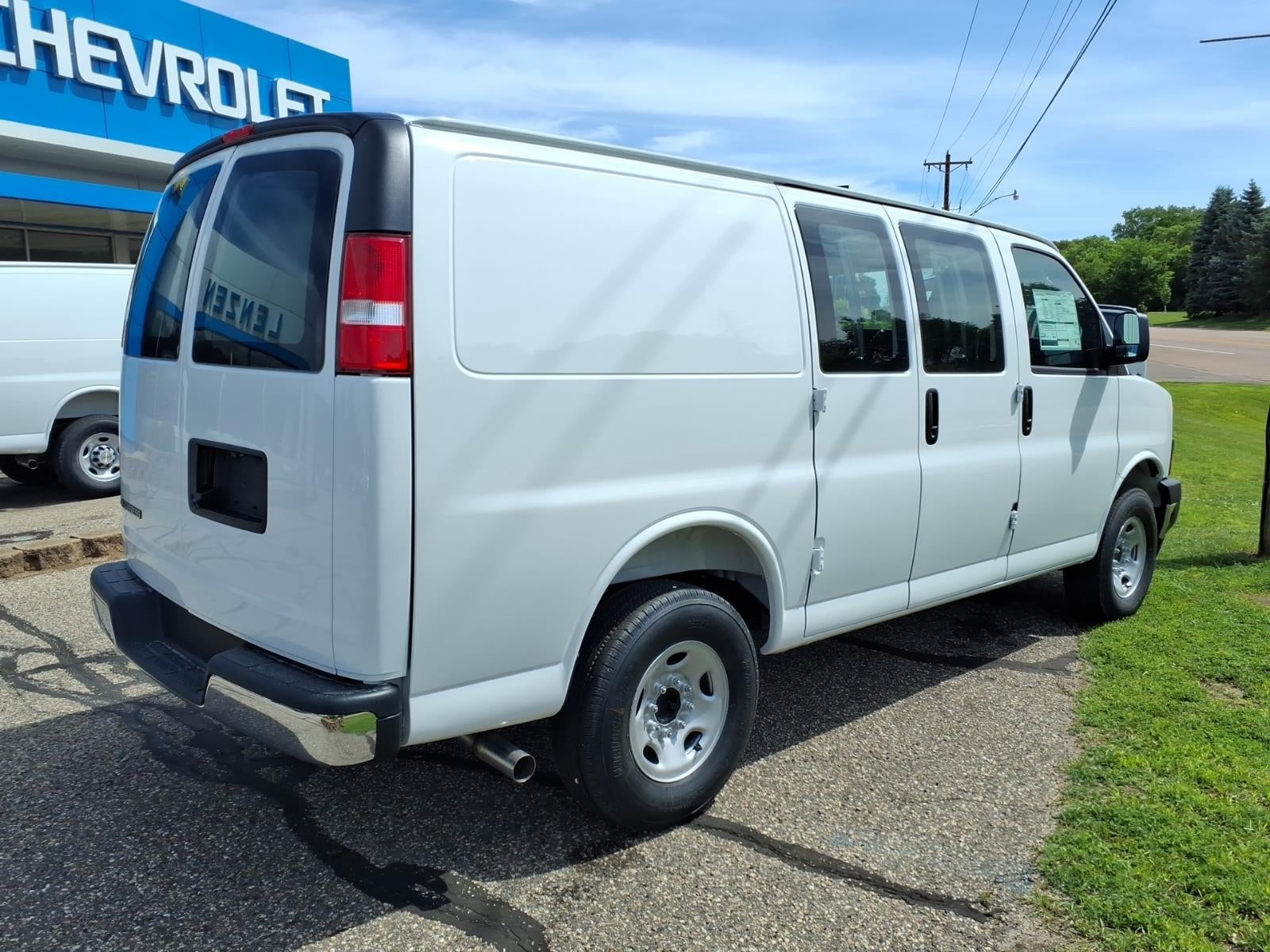 2026 Chevrolet Express Cargo WT