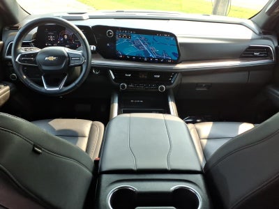 2025 Chevrolet Suburban LT