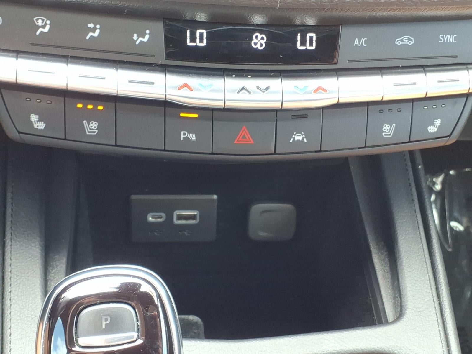 2023 Cadillac XT4 Sport