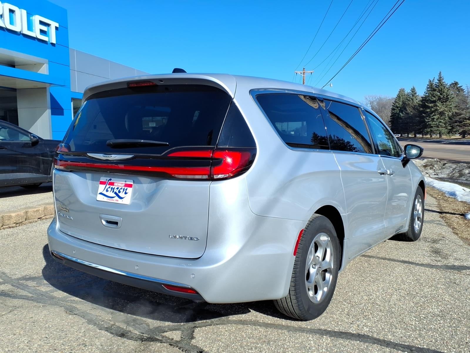 2024 Chrysler Pacifica Limited