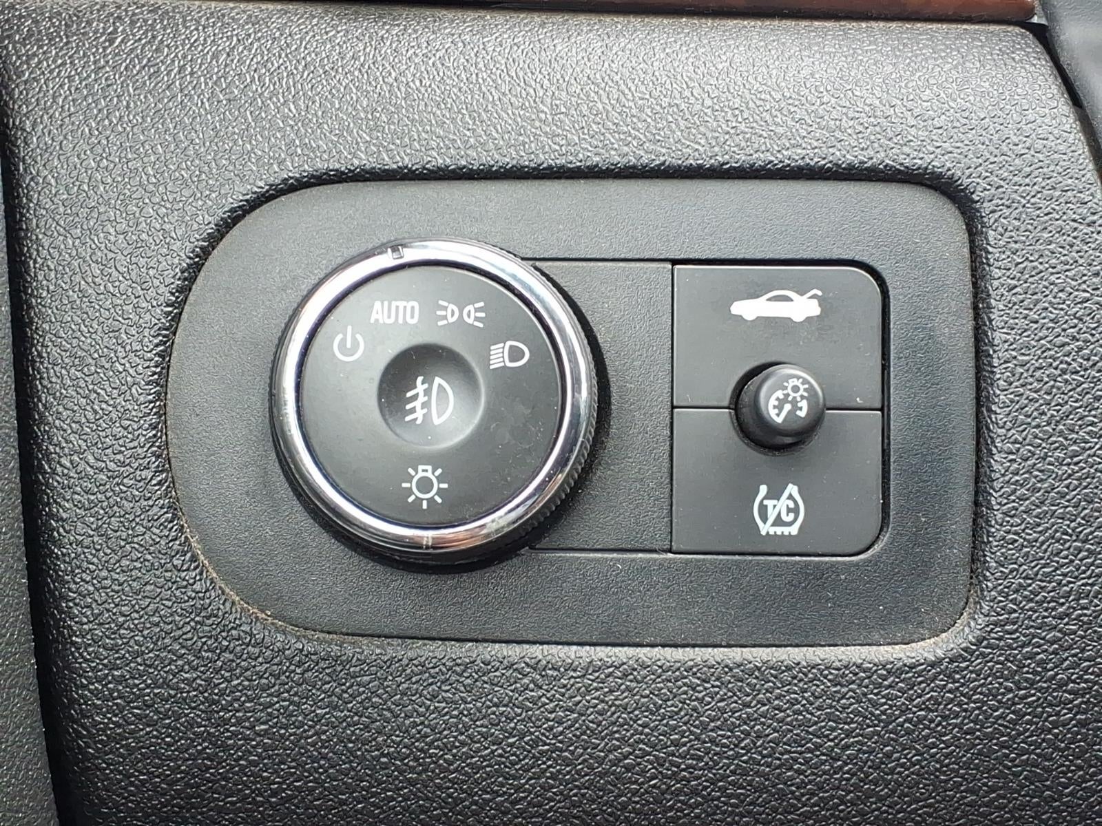 2011 Chevrolet Impala LT Retail