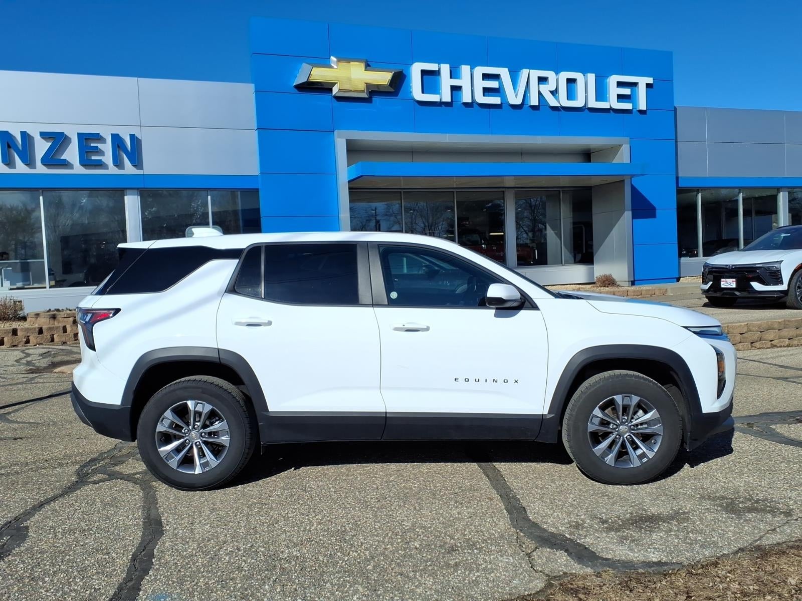 Used 2025 Chevrolet Equinox LT with VIN 3GNAXPEG3SL310851 for sale in Chaska, Minnesota