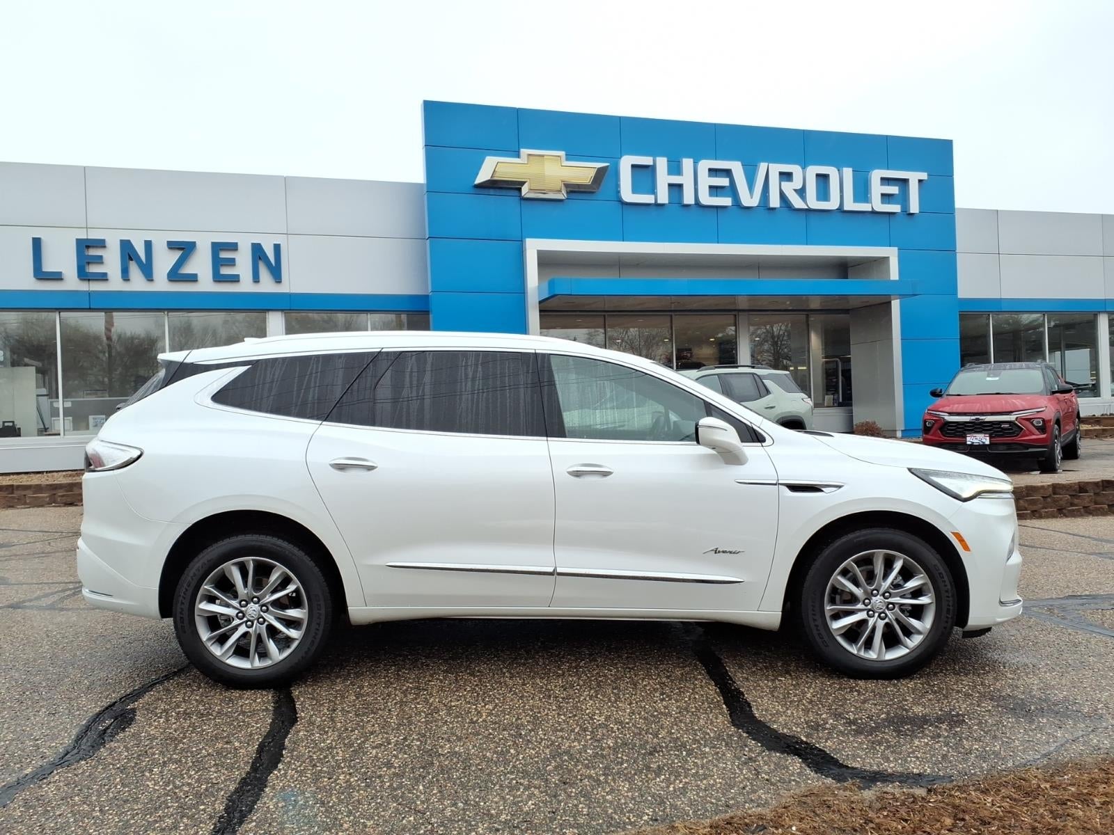 2023 Buick Enclave Avenir