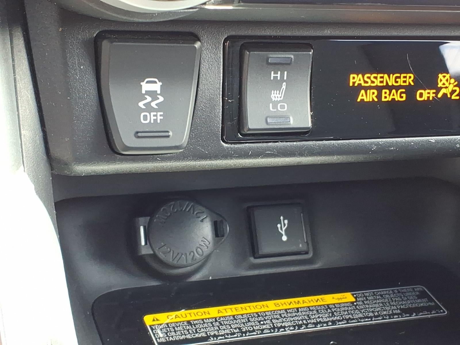 2020 Toyota RAV4 Hybrid XSE