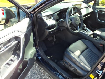 2020 Toyota RAV4 Hybrid XSE
