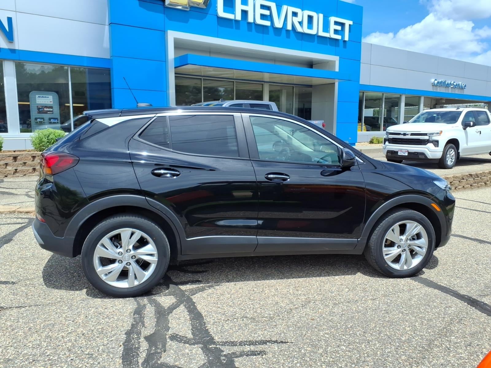 Used 2024 Buick Encore GX Preferred with VIN KL4AMCSL5RB000685 for sale in Chaska, Minnesota