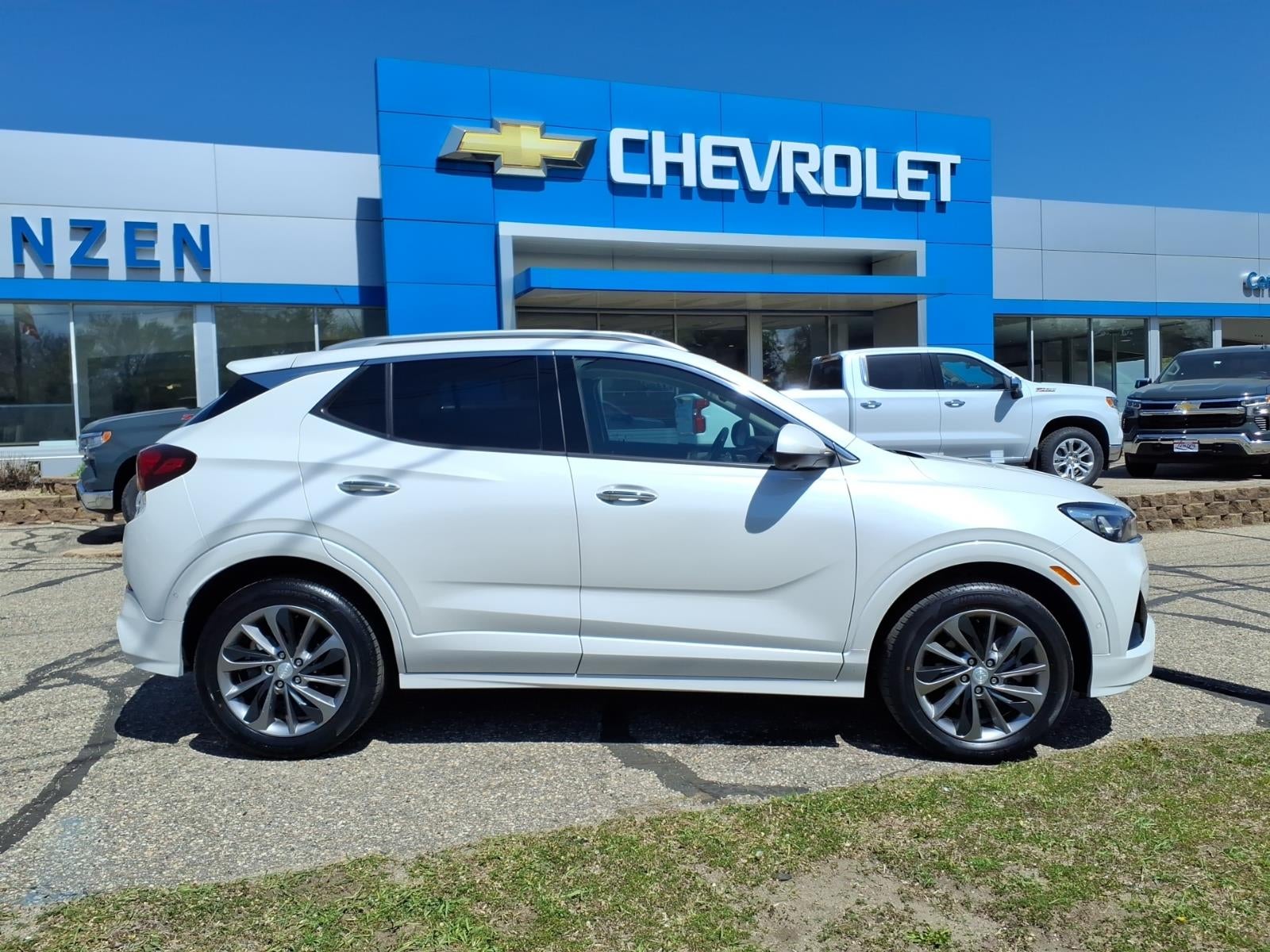 Used 2020 Buick Encore GX Essence with VIN KL4MMGSL5LB070313 for sale in Chaska, Minnesota