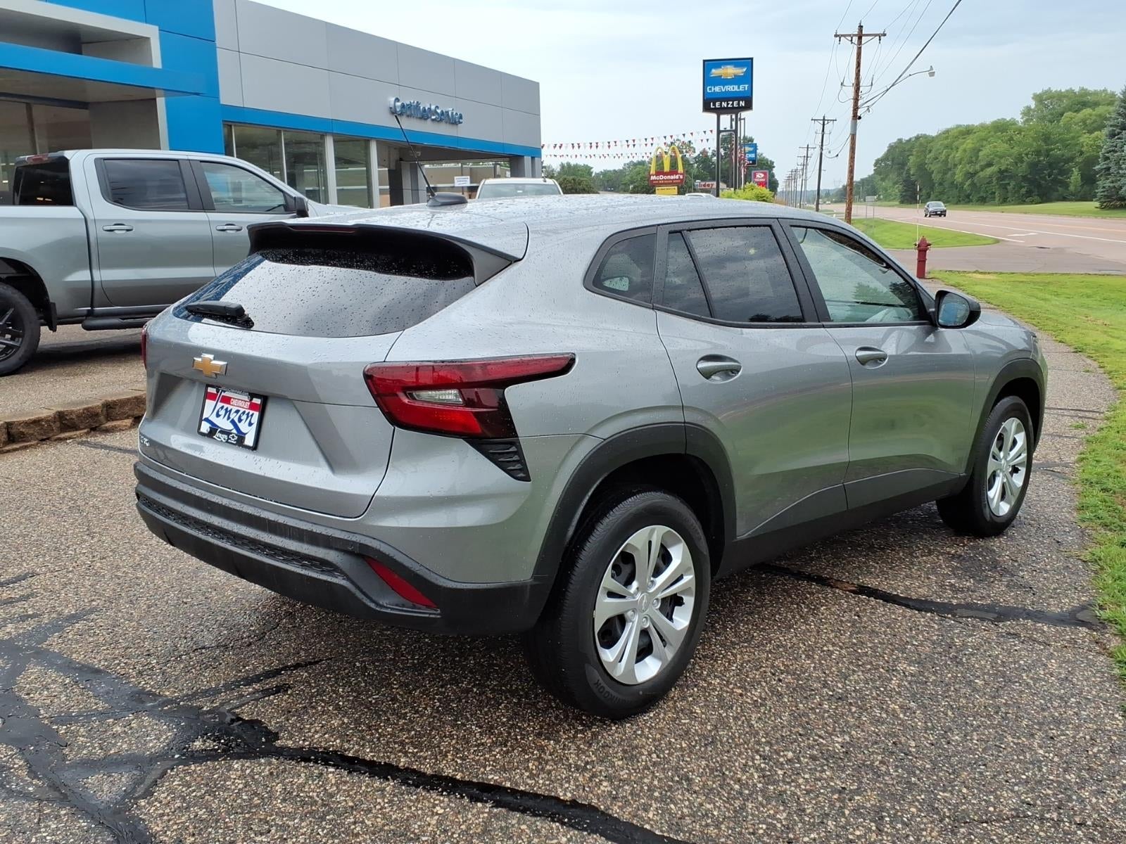 2024 Chevrolet Trax LS