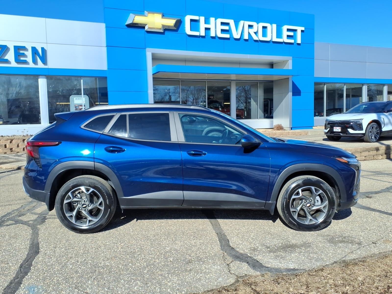 2024 Chevrolet Trax LT