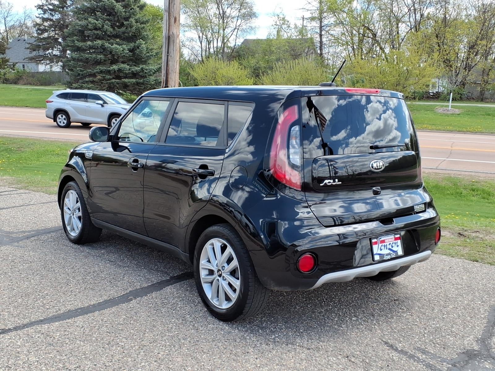 2019 Kia Soul +